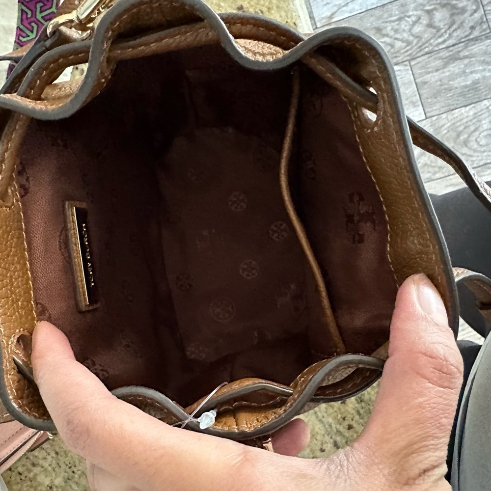 New Tory Burch Thea backpack /satchel/ shoulder leather bag <each>398 re… - Picture 9 of 16